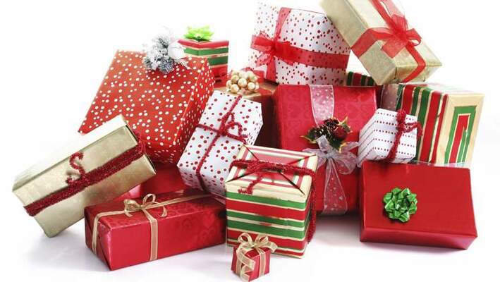 10 Budget Friendly Tech Gift Ideas for iPhone Lovers